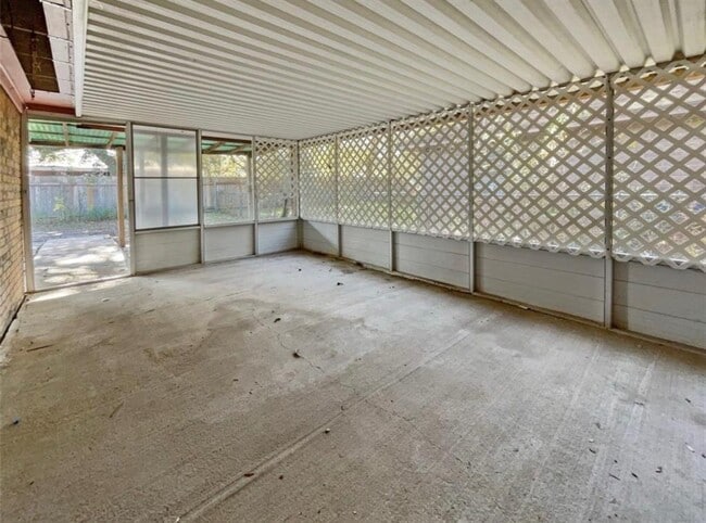 Building Photo - 809 Cub Ln