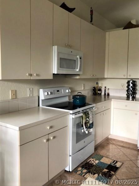 Building Photo - 6204 Santa Margarito Dr