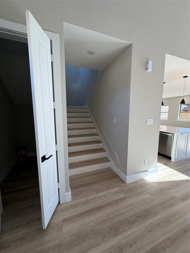 Building Photo - 2523 Liguria Ln