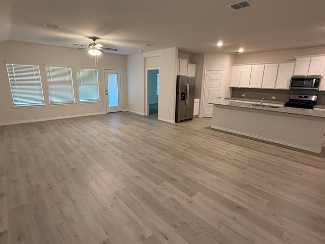 Building Photo - 1324 McCasland Dr