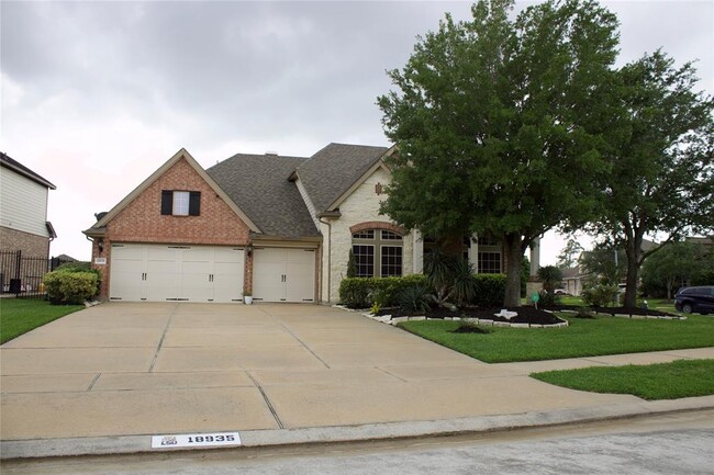Building Photo - 18935 Emery Meadows Ln
