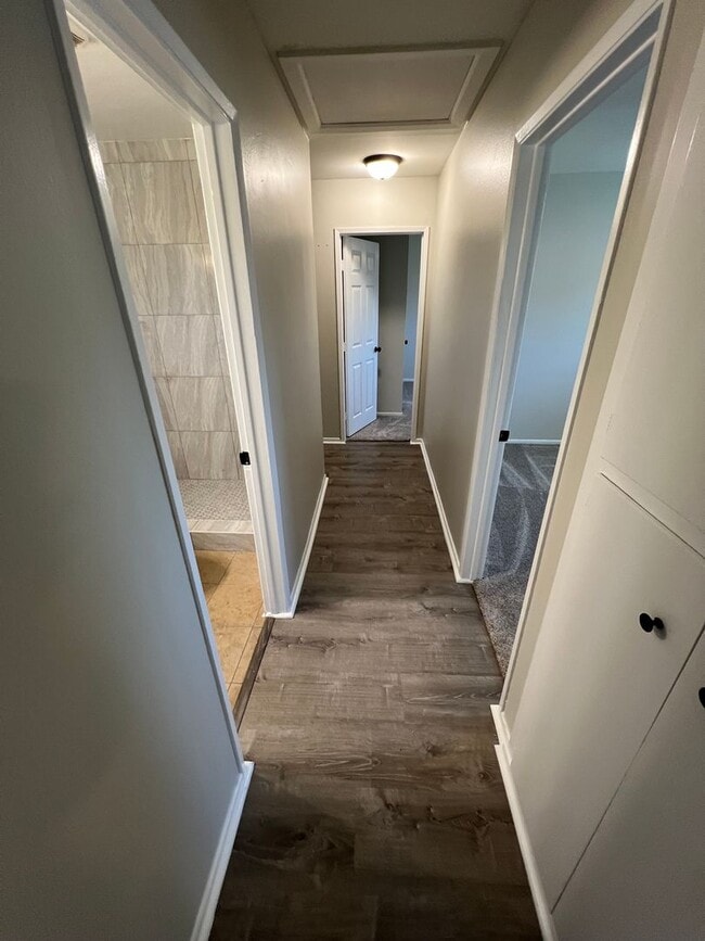 Building Photo - Darling Updated 4 Bed 2 Bath Orange Home