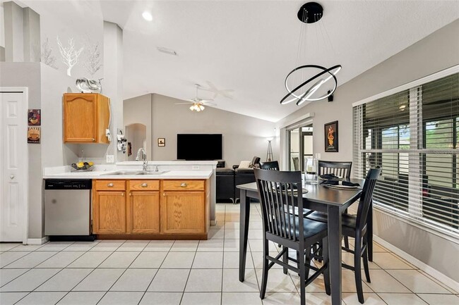 Building Photo - 273 Englenook Dr