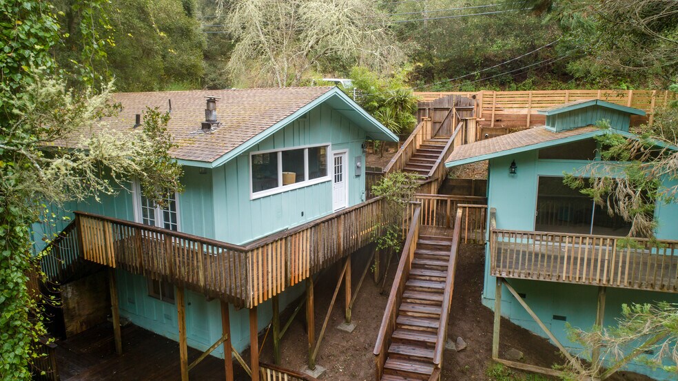Building Photo - 665 Cathedral Dr