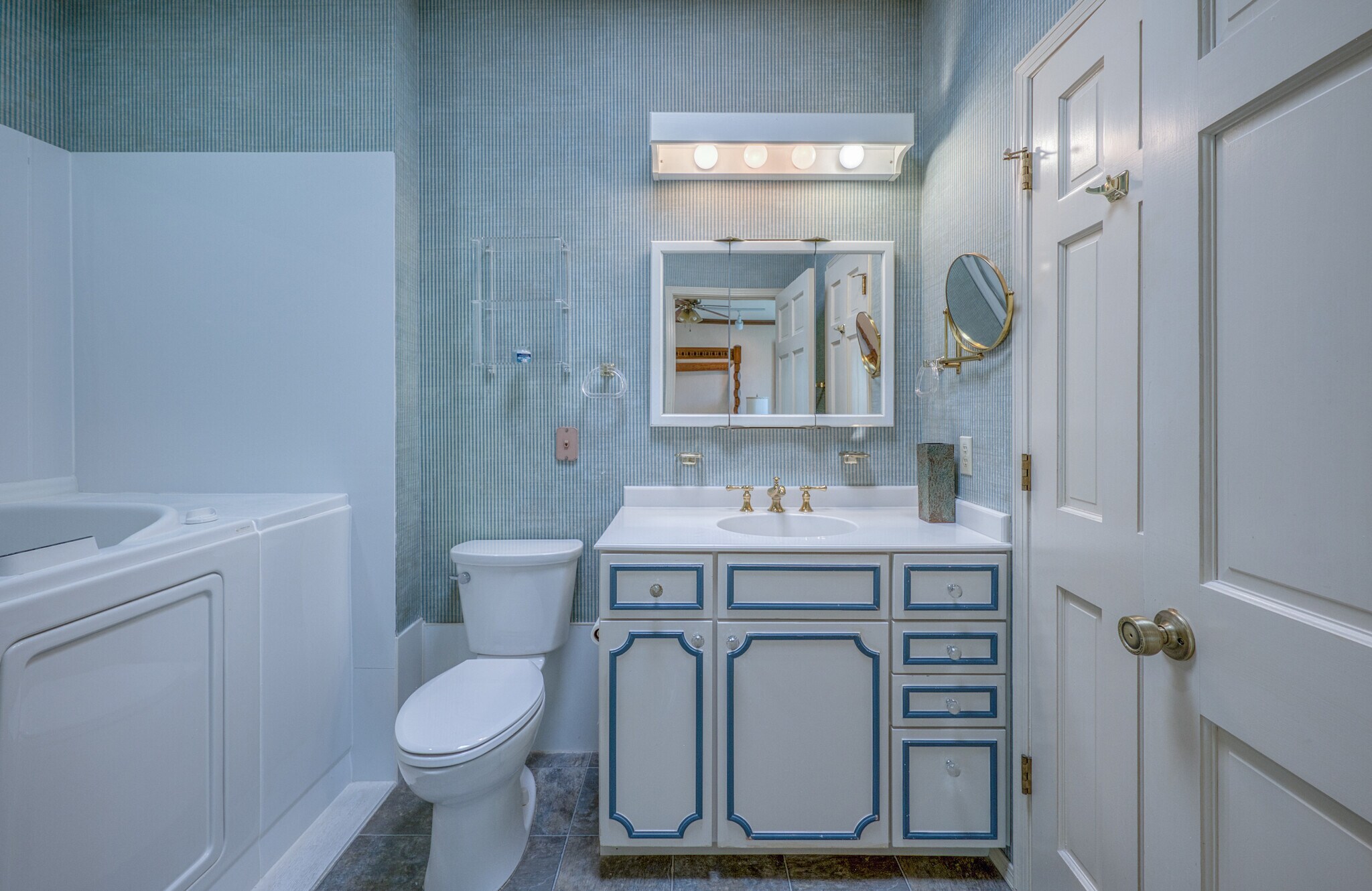 Building Photo - 2611 N Kentucky Ave