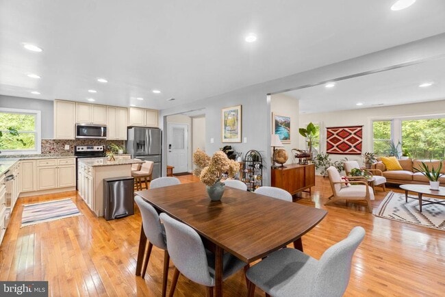 Building Photo - 1625 Old Annapolis Rd