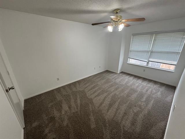Building Photo - 2100 Larkspur St