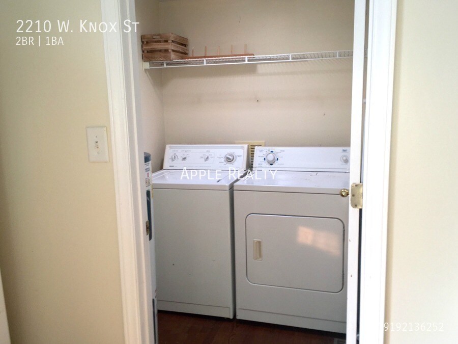 Building Photo - 2210 W Knox St