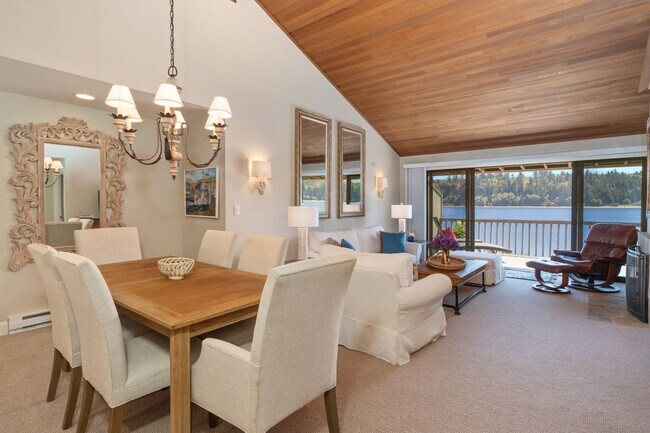 Primary Photo - Short Term Lease | 2 Bed, 2 Bath Resort St...