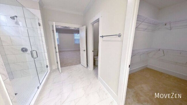Building Photo - 6504 Oak Canopy Dr