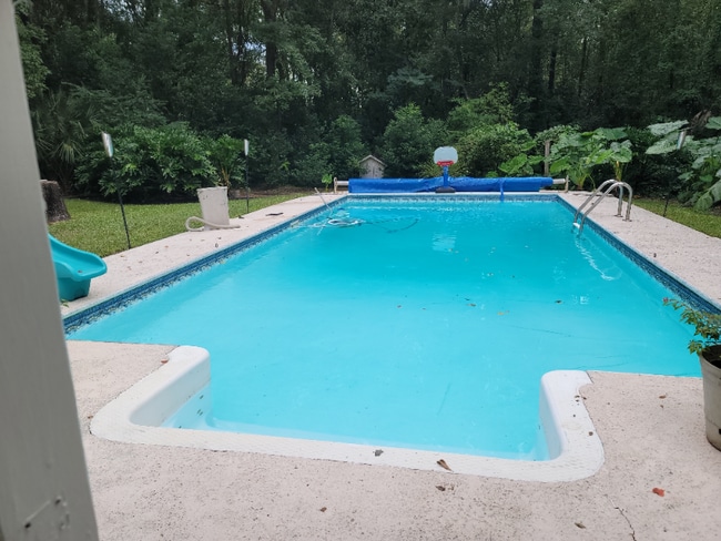 Building Photo - 10777 Bolyard Dr