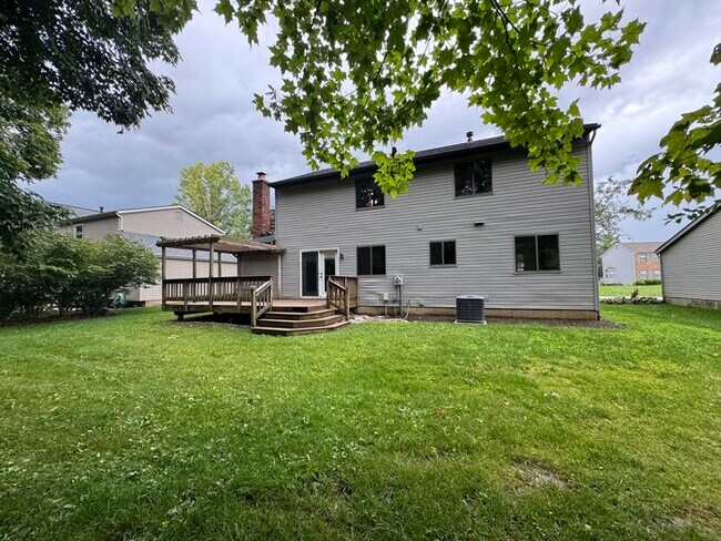 Building Photo - 564 Glenside Ln