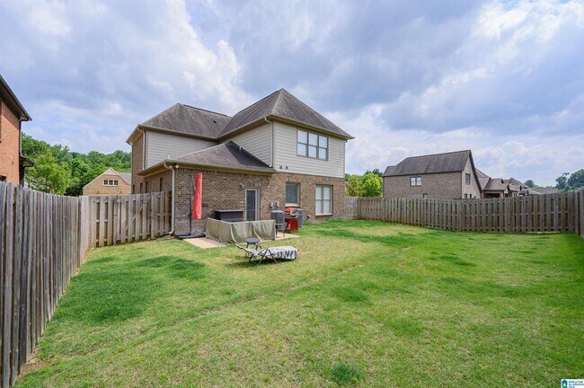 Building Photo - 5067 Skylar Way