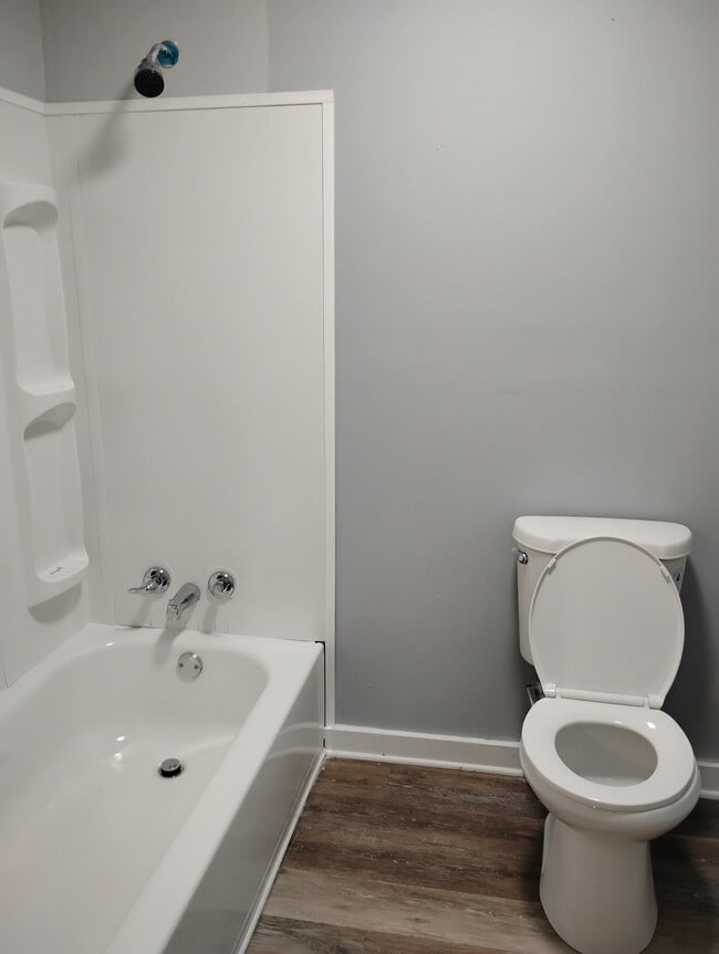 Building Photo - 507 N 38th Ave