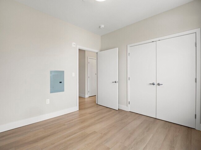 Building Photo - 249 Corey Rd