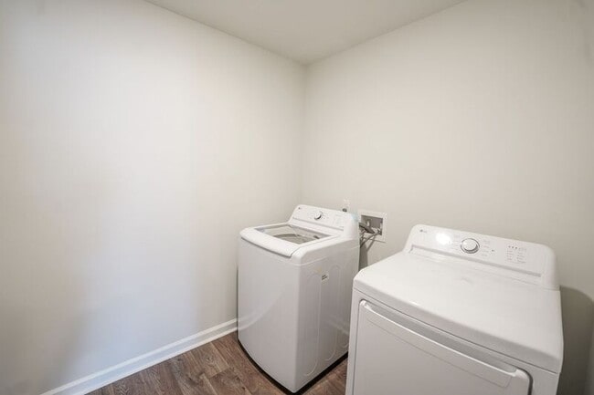 Building Photo - 459 Coconut Dr