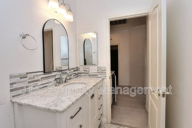 Building Photo - 7817 Westbourne Way