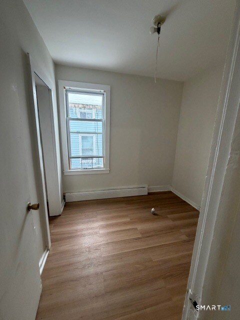 Building Photo - 44 Prest St