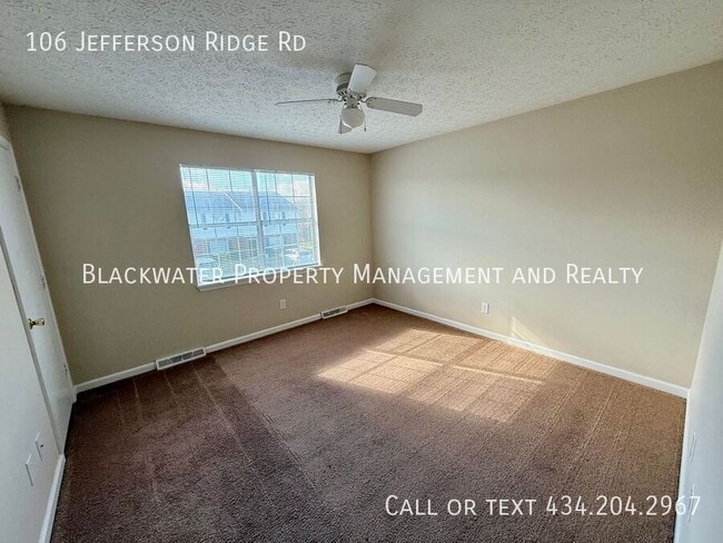 Building Photo - 106 Jefferson Ridge Rd