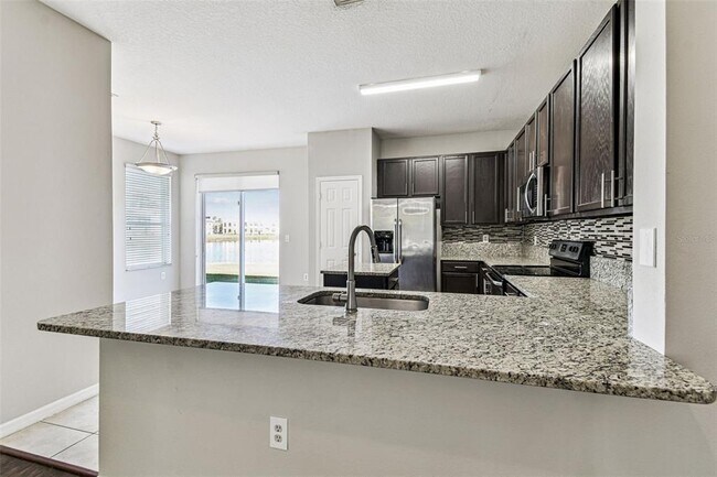 Building Photo - 11651 Declaration Dr