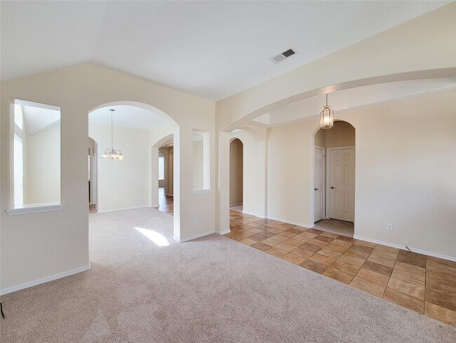 Building Photo - 25219 Piney Heights Ln