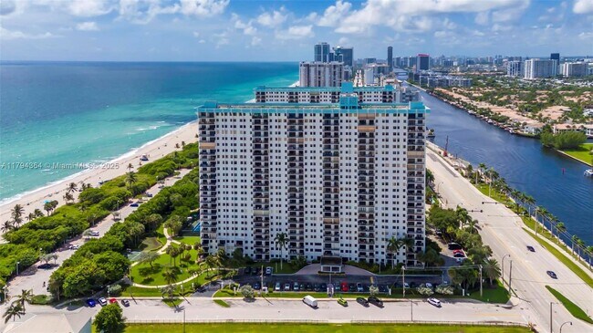 Building Photo - 1201 S Ocean Dr