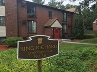 Building Photo - 36-R English Village, 104