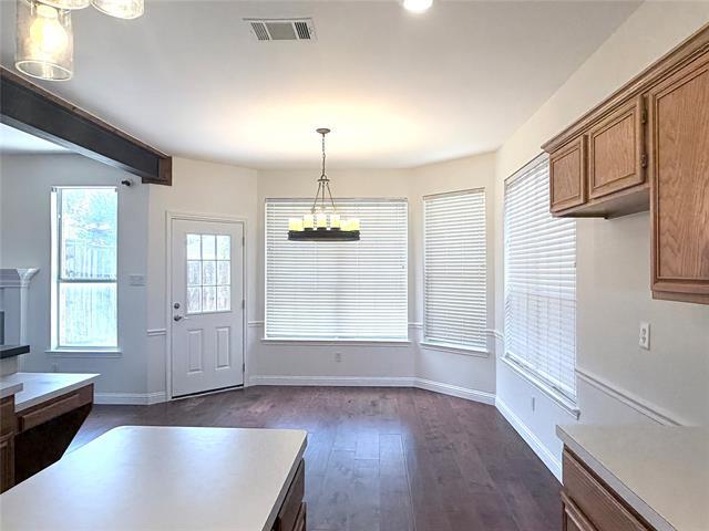 Building Photo - 10109 Samantha Dr