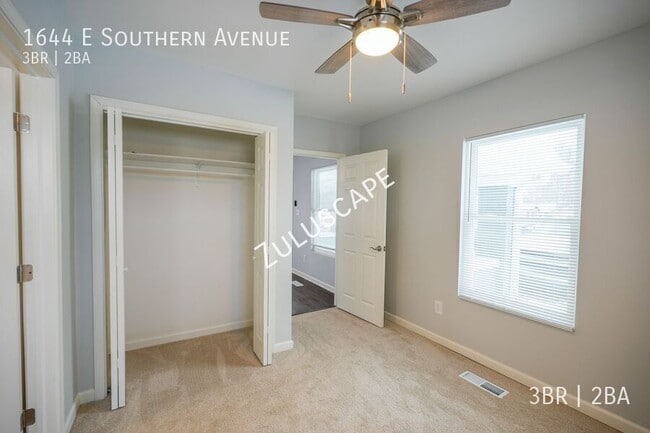 Building Photo - 1644 E Southern Ave