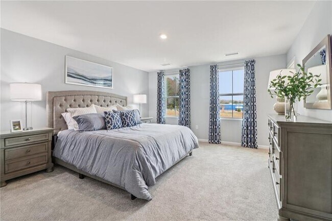 Building Photo - 6644 Red Oak Wy