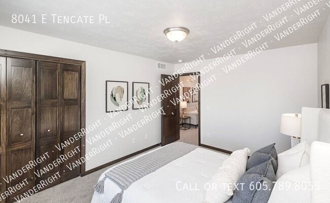 Building Photo - 8041 E Tencate Pl