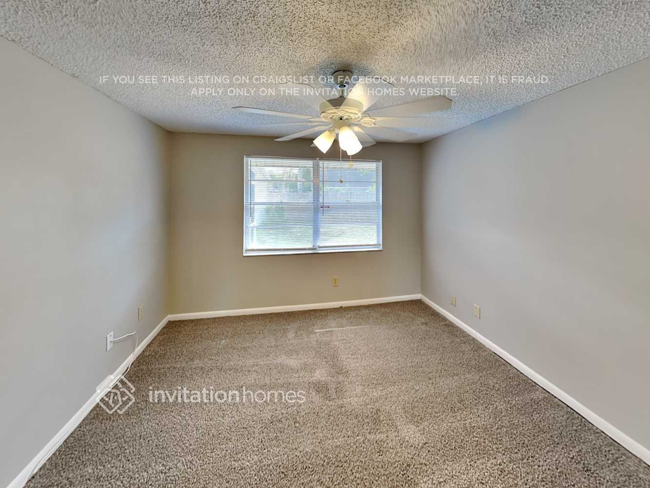 Building Photo - 16012 Sharewood Dr
