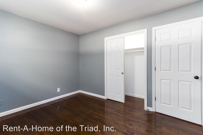 Building Photo - 3 br, 2 bath House - 2517 Netherwood Drive