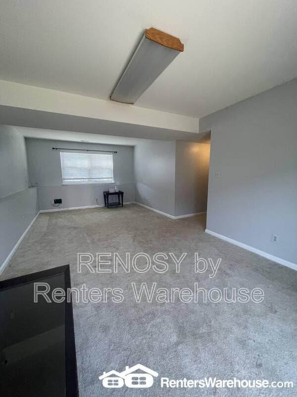 Building Photo - 9 Snug Lagoon Ct