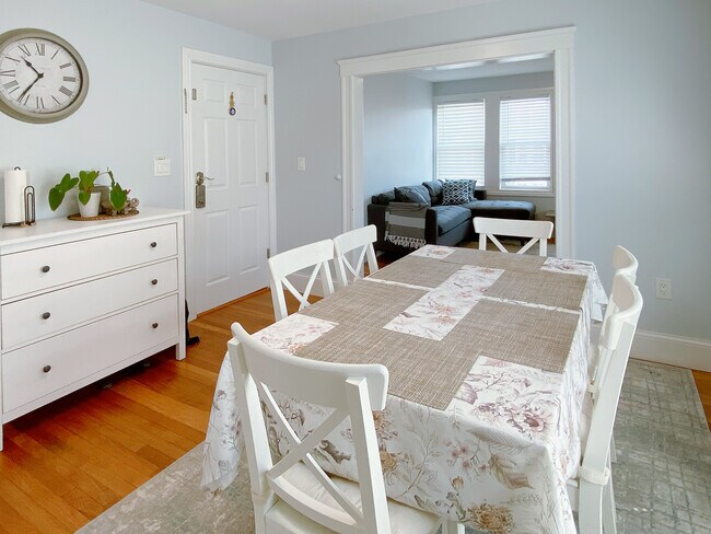 Building Photo - 16 Kimball Rd