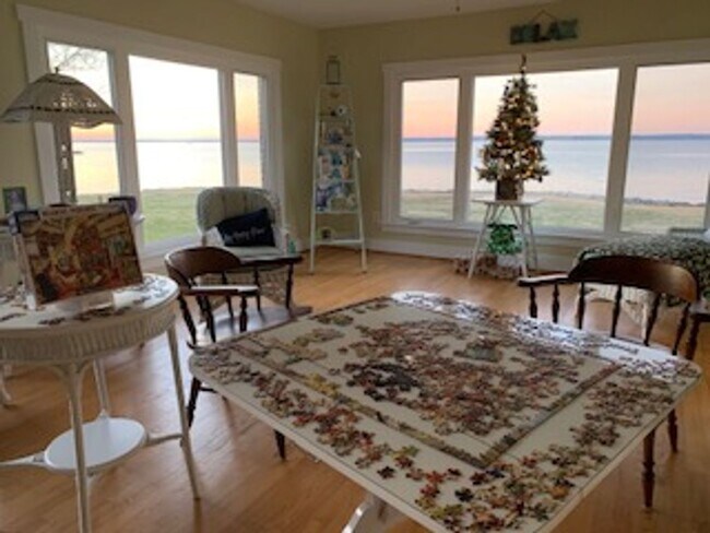 Building Photo - Waterfront Three Bedroom Two and a Half Bath