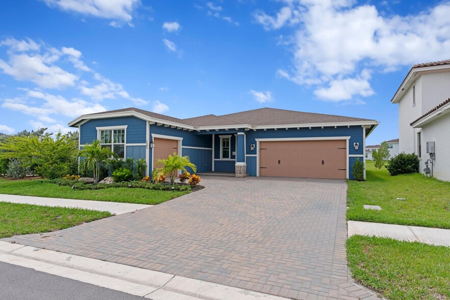 Building Photo - 1505 Heron Nook Rd