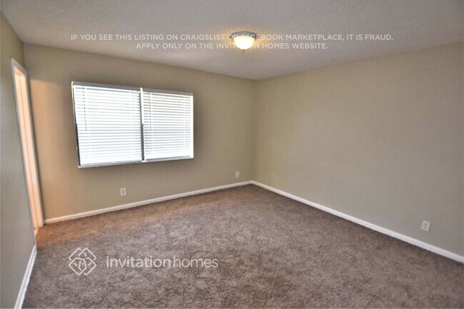 Building Photo - 1310 SW 83rd Ave