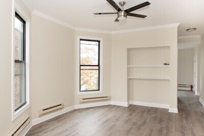 Building Photo - 856 W George St