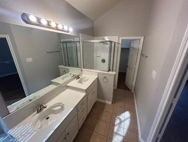 Building Photo - 2105 Cardinal Dr