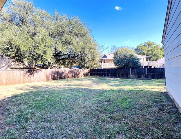 Building Photo - 2013 Danley Ct