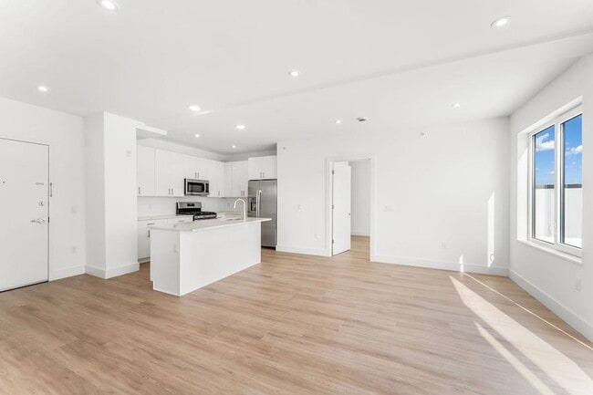 Building Photo - 3309 Liberty Ave