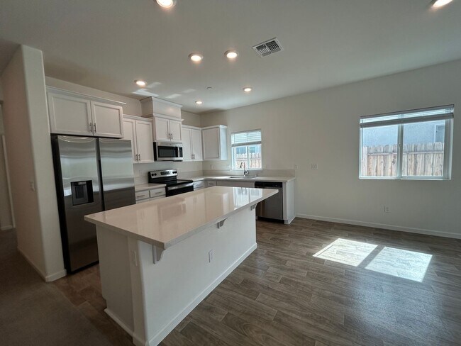Building Photo - 931 Grimsby Ln