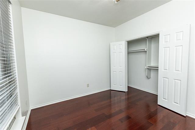 Building Photo - 9901 Bend Ct