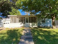 Building Photo - 3 BR/1.5BA | Newly Renovated Single Family Home | 1-Car Covered Parking | Gated backyard
