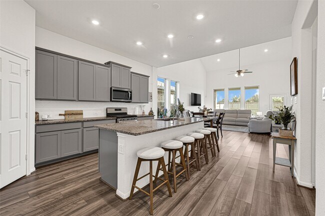 Building Photo - 13405 Emerald Mallard Dr