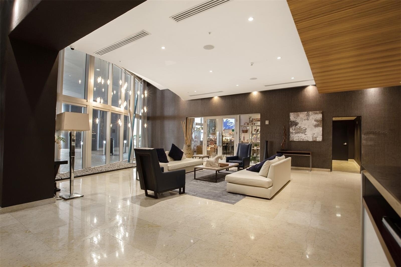 Building Photo - 60 SW 13th St