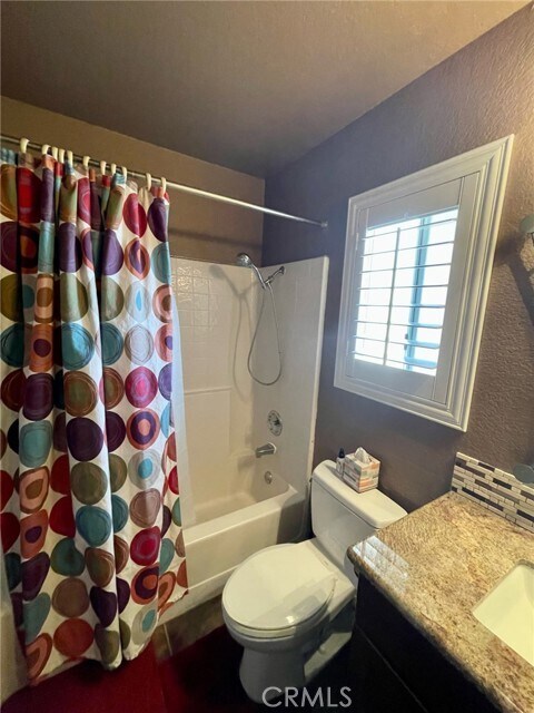 Building Photo - 27503 Dandelion Ct