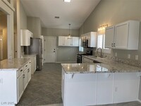 Building Photo - 70 Moonlight Village Ln