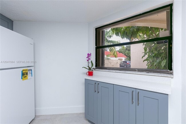 Building Photo - 2513 San Remo Cir